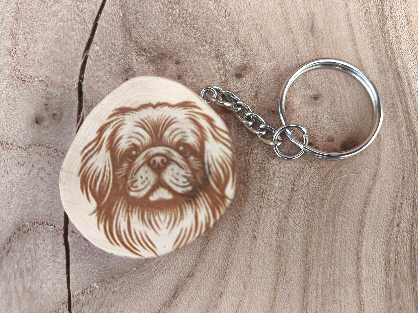 Porte-Clé Artisanal en Buis - Motif Chien