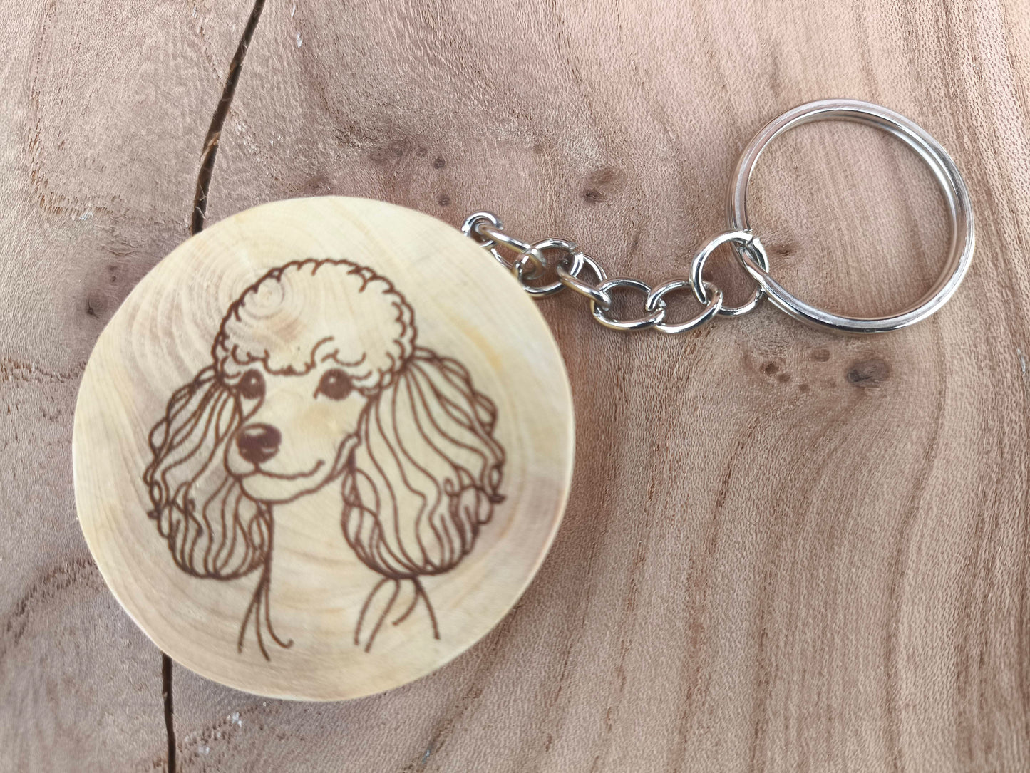 Porte-Clé Artisanal en Buis - Motif Chien