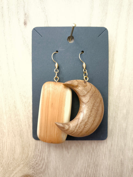 Boucles d'oreilles en bois d'if et d'orme
