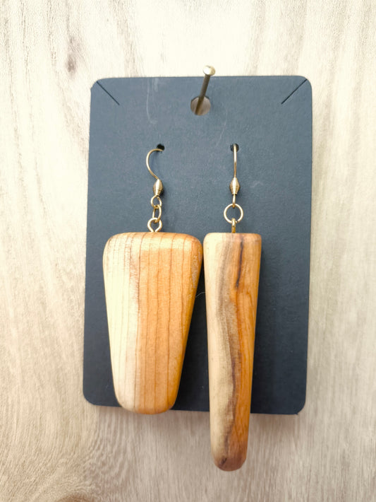 Boucles d'oreilles en bois d'if