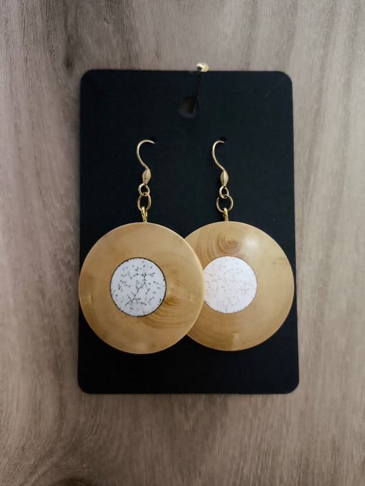 Boucles d'oreilles en buis et résine